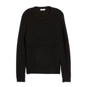 Chunky Crewneck Sweater
CALIBRATE